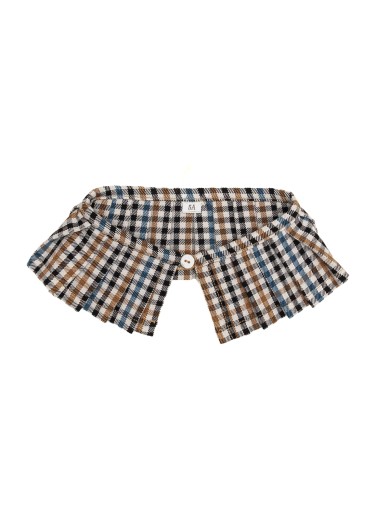 checked flannel collar