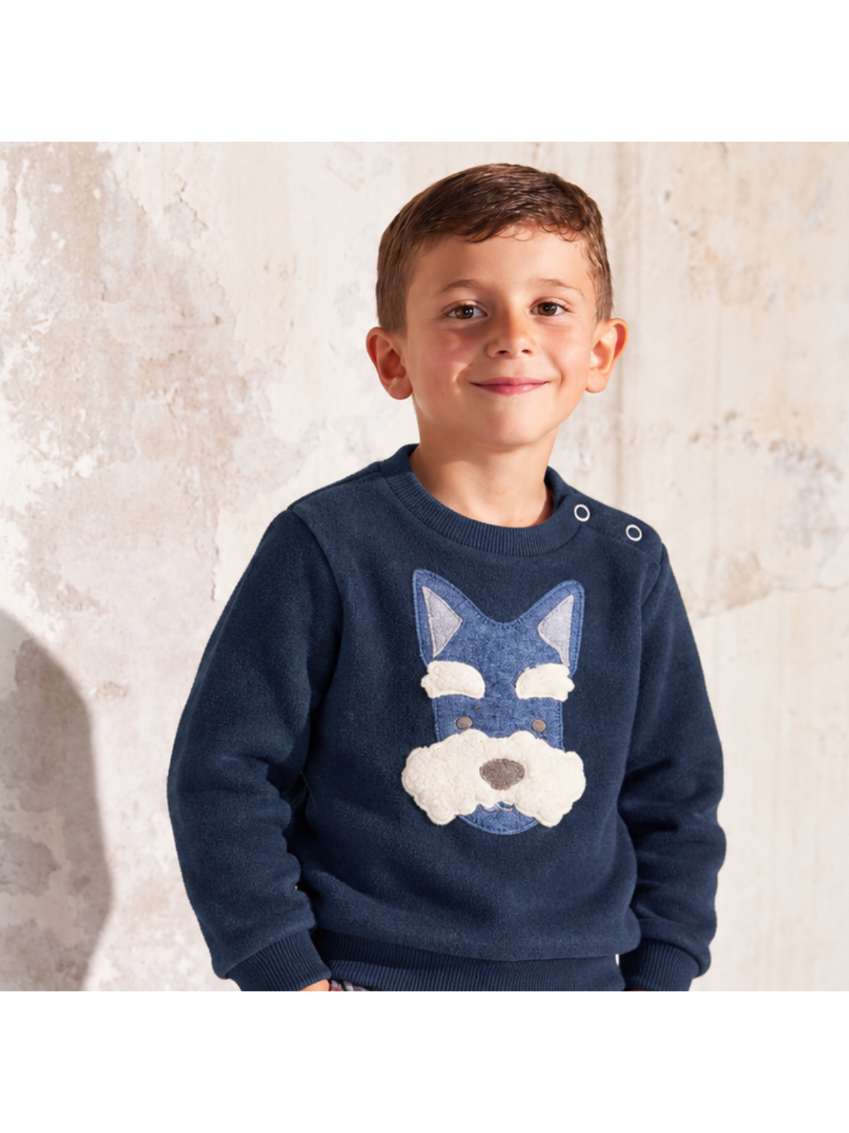 felpa bimbo con patch cane in maglia tagliata 