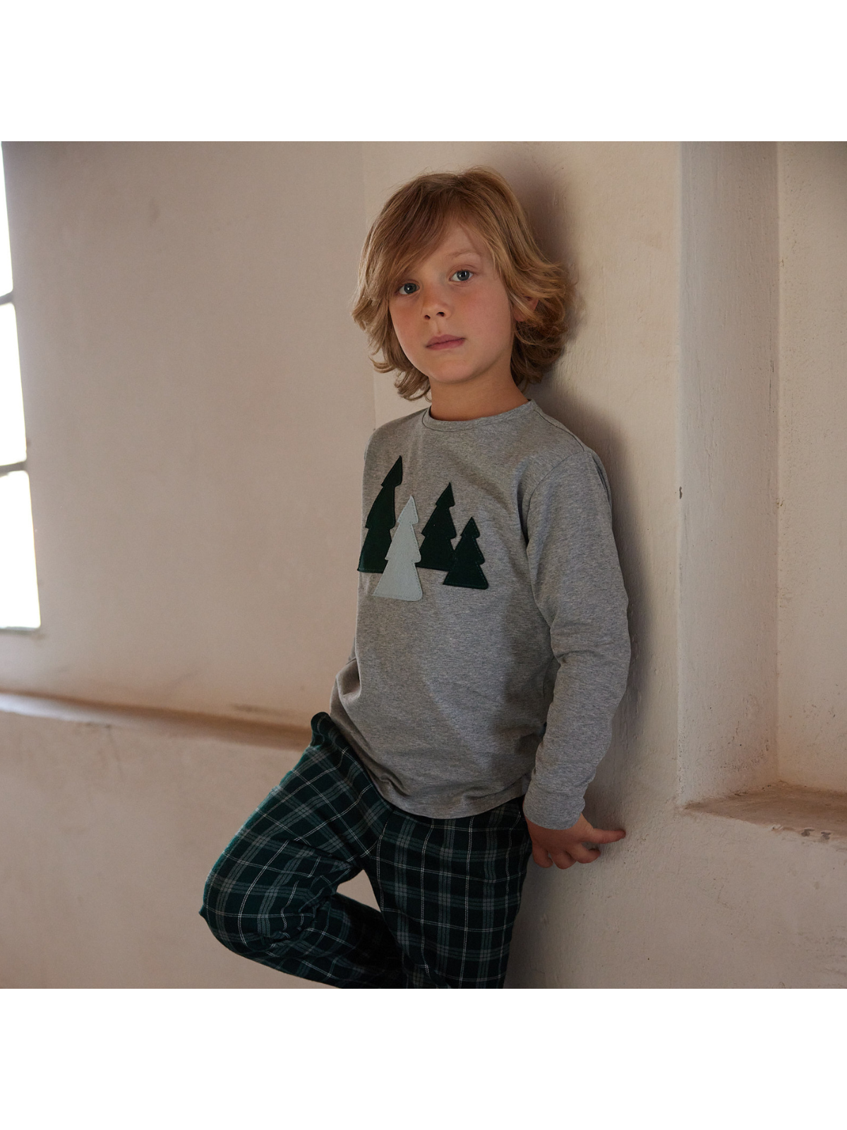 t-shirt in jersey con patch abeti
