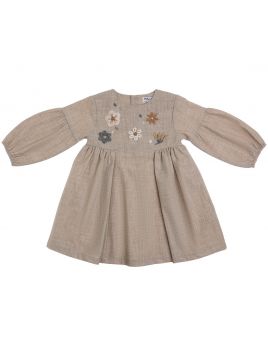 vestito in flanella con fiori ricamati in lana sul carré