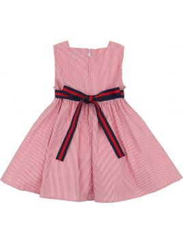 vestito in microrighe con cintura e fiori applicati 