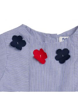 vestito in microrighe con fiori applicati